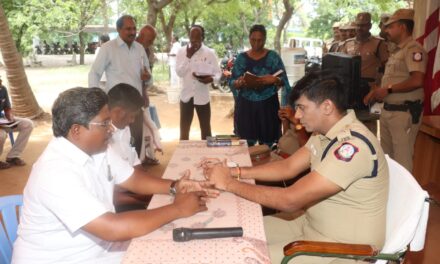 பொதுமக்களுக்கு இடையூறாக உள்ள பிரச்சனைகள் குறித்து புகார் தெரிவிக்கலாம் நாகப்பட்டினம் மாவட்ட காவல் கண்காணிப்பாளர் ஹர்ஷ் சிங் இ.கா.ப