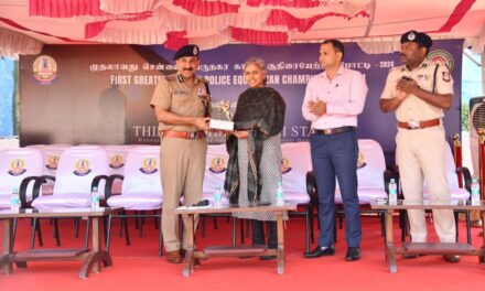 சென்னை பெருநகர காவல் குதிரையேற்ற போட்டியில் (First Greater Chennai Police Equestrian Championship-2024) வெற்றி பெற்றவர்களுக்கு தமிழ்நாடு உள்துறை செயலாளர் அவர்கள் பதக்கங்கள் மற்றும் சான்றிதழ்கள் வழங்கினார்.