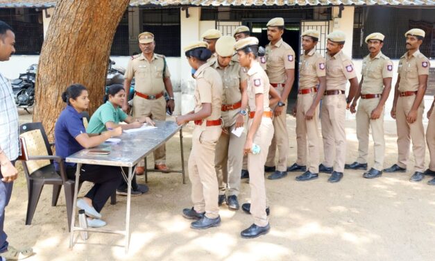 திருநெல்வேலி மாவட்ட ஆயுதப்படை வளாகத்தில் நடைபெற்ற காவலர் மருத்துவ முகாம்