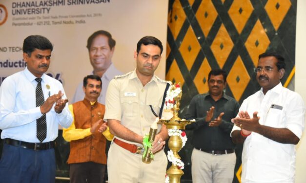 பெரம்பலூர் மாவட்ட காவல் கண்காணிப்பாளர் ஆதர்ஷ் பசேரா இ.கா.ப  சாலைப் பாதுகாப்பு, போதைப்பொருள் தடுப்பு குறித்த விழிப்புணர்வு ஏற்படுத்தினார்.