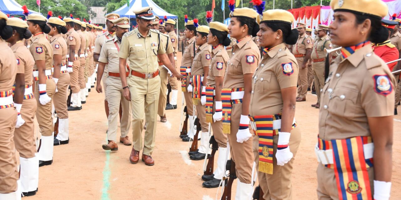 ஆயுதப்படை காவலர்களுக்கான வருடாந்திர கவாத்து மற்றும் மாவட்ட ஆயுத படையை ஆய்வு மேற்கொண்ட மேற்கு மண்டல காவல்துறை தலைவர் அவர்கள்…