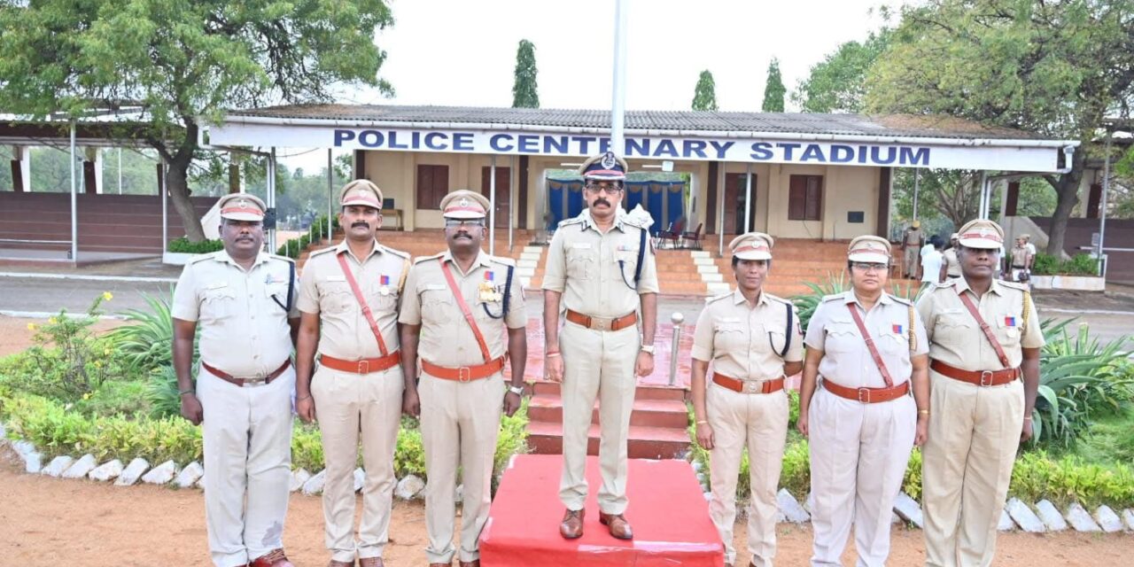 மதுரை மாநகர காவலர்களுக்கு மத்திய உள்துறை அமைச்சகத்தின் சிறந்த சேவை பதக்கங்கள்