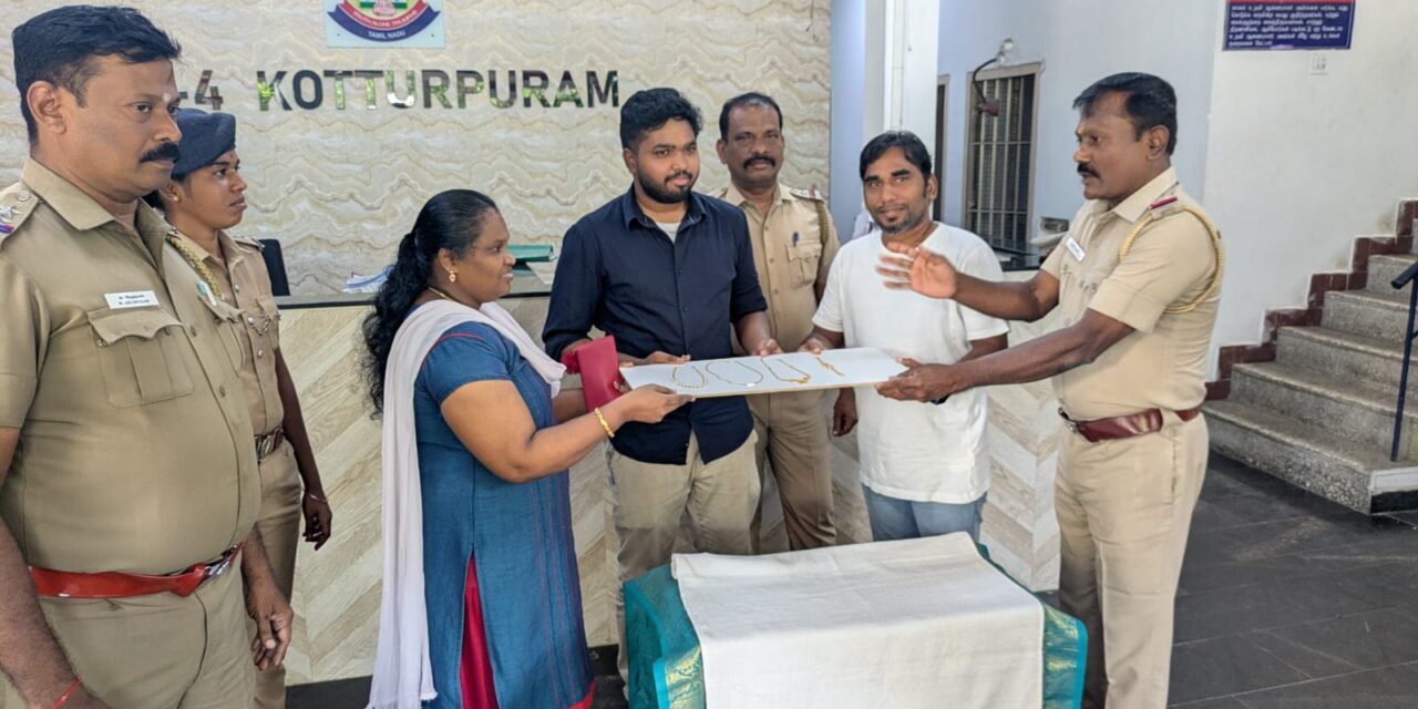 Citizen returns lost gold jewelry with honesty – Police trace the rightful owner and hand it over safely