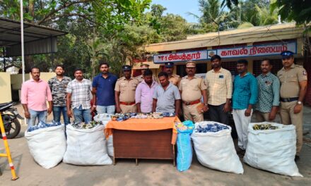 T1 அம்பத்தூர் காவல் ஆய்வாளர் கோவிந்தராஜ் தலைமையில் சுமார் 305 கிலோ குட்கா பறிமுதல் 2 பேர் கைது