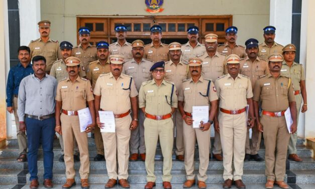 48 மணி நேரத்தில் ஆதாயக் கொலை வழக்கு தீர்வு கரூர் காவல் அதிகாரிகளுக்கு பாராட்டு