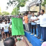 திருநெல்வேலி மாவட்ட காவல் கண்காணிப்பாளர் விஷ்வேஷ் பா. சாஸ்திரி தலைமையில் போதை ஒழிப்பு மராத்தான்: கிழக்கு துணை ஆணையர் சரவணன் ஐபிஎஸ் உள்ளிட்டோர் பங்கேற்பு